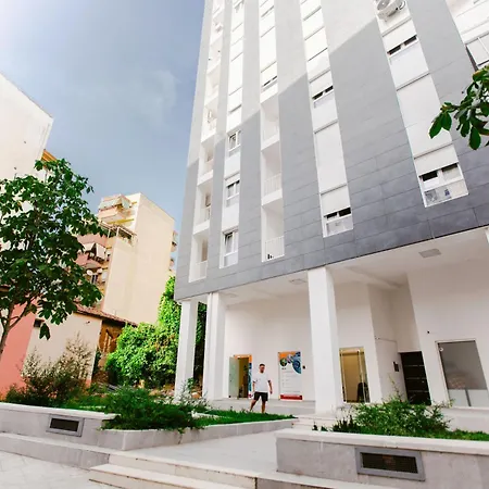 Apartment Barrikada Street Modern App - The Nest *
